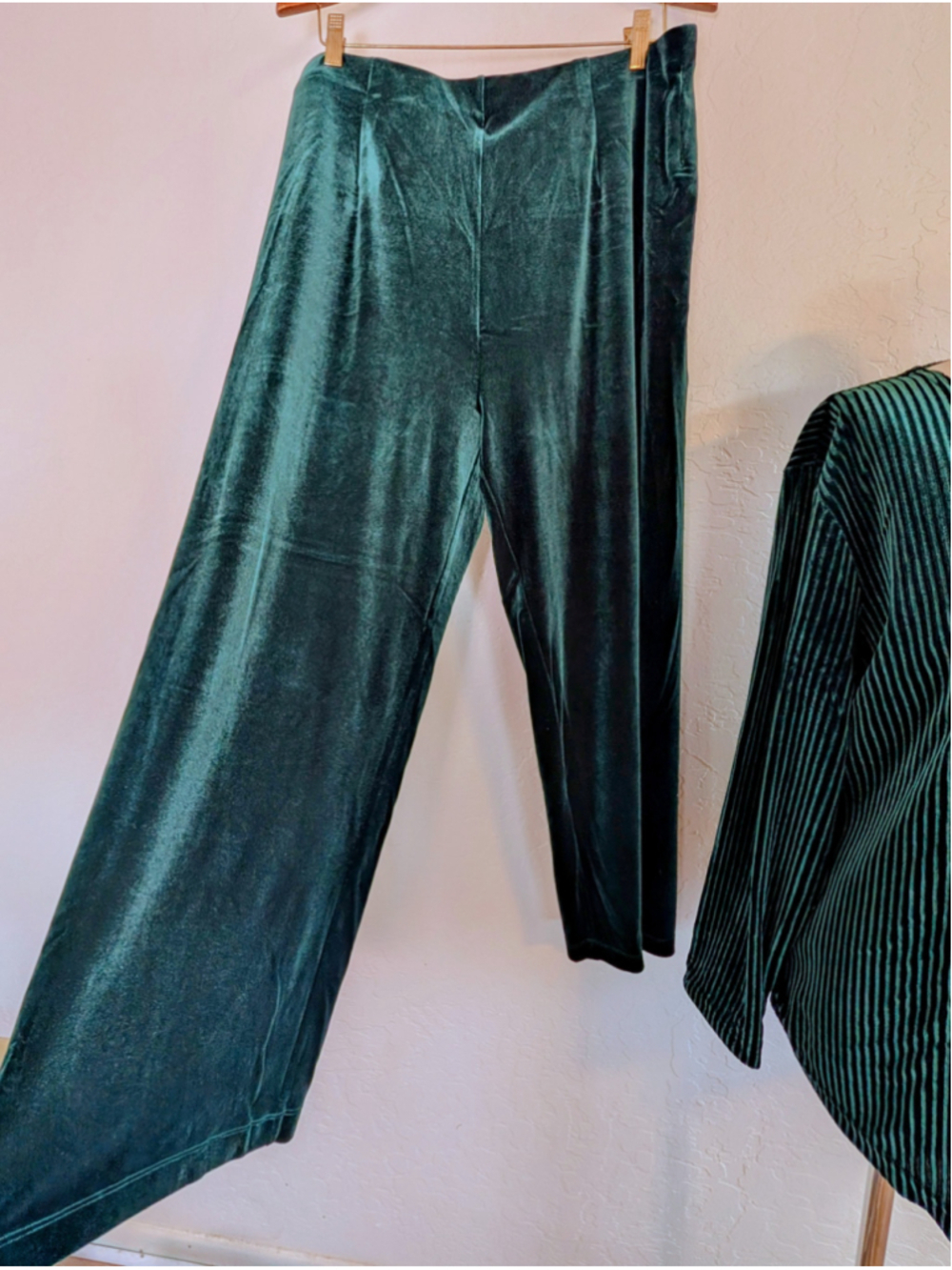 Draper’s & Damon’s Petite XL Teal Velour Lounge Set 2PC Ribbed Top Wide Leg Pant - Picture 5 of 8